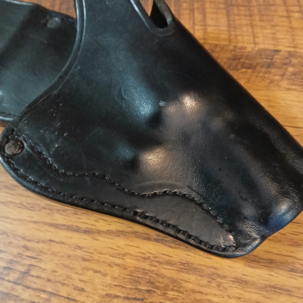 Unbranded Ruger S/Six A/8 Black Leather Holster Handgun Revolver - Picture 6 of 10